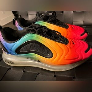 Nike Air Max 720 “Be True” Pride edition